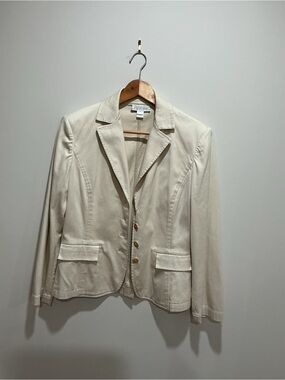 Vintage ST. JOHN SPORT jacket in cream size 10